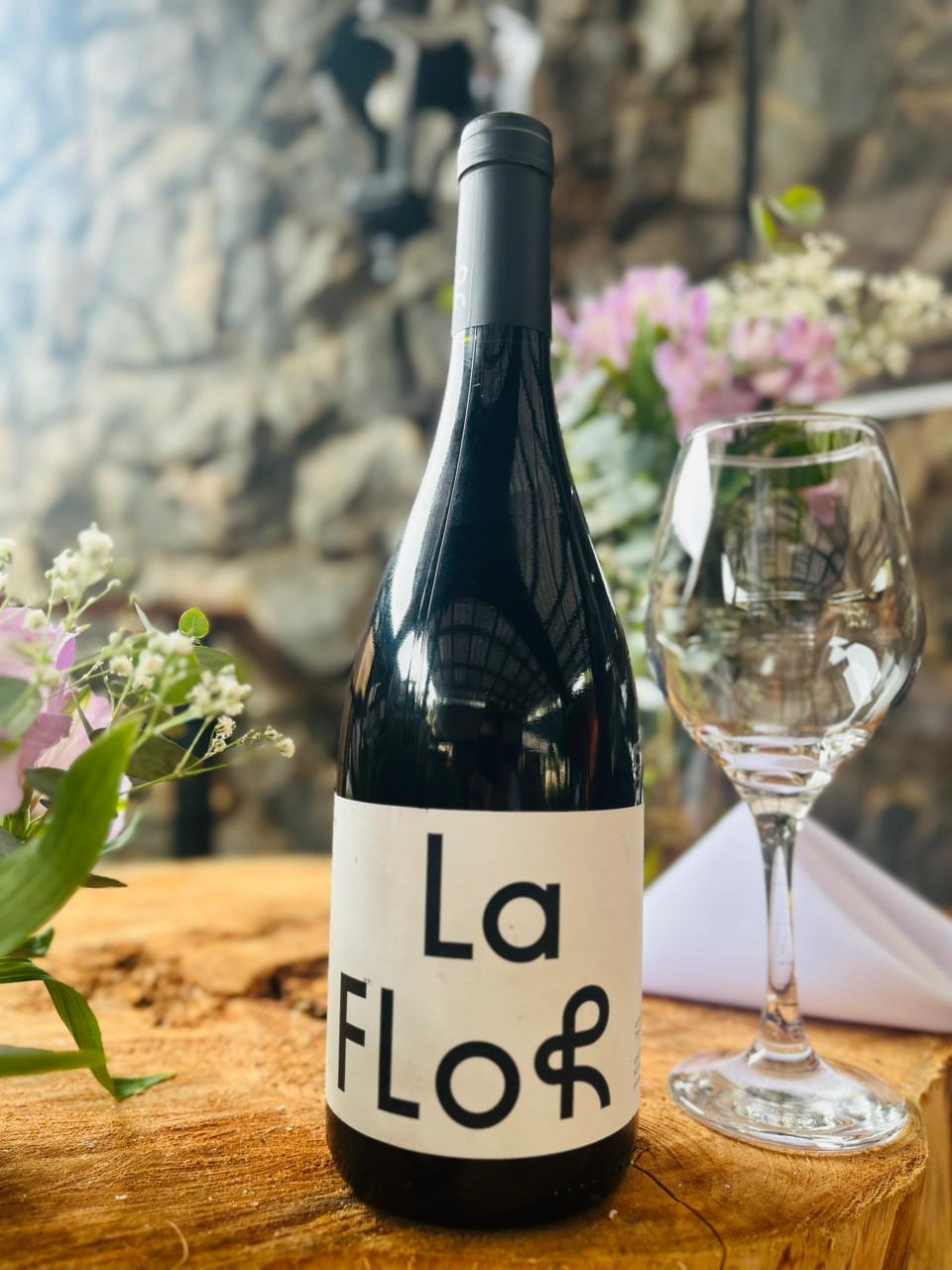 La Flor Red Blend